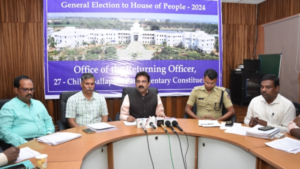 All preparedness for Lok Sabha election in chikkaballapura Said District Collector PN Ravindra