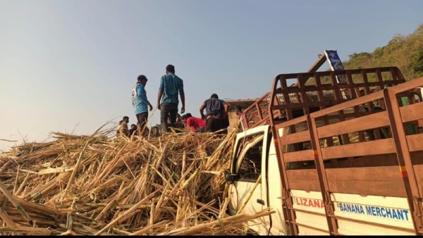 Lorry overturns on car three killed Two seriously injured near Chamarajanagar district