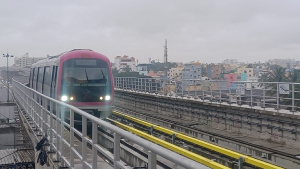 Namma Metro Passengers Face Vehicle Parking Issue in Baiyappanahalli Metro Station