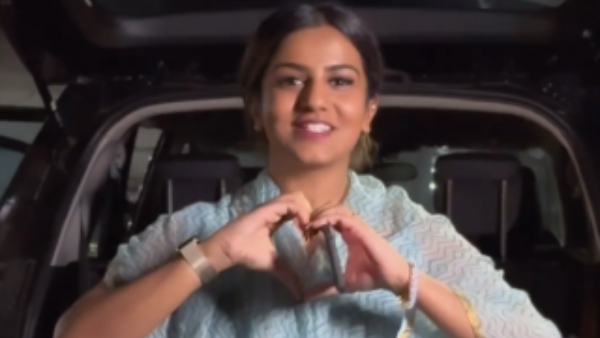 Actress Namratha Gowda Starts Distribute Food To Poor People In The Name Of Puneeth Rajkumar Actress Namratha Gowda Starts Distribute Food To Poor People In The Name Of Puneeth Rajkumar