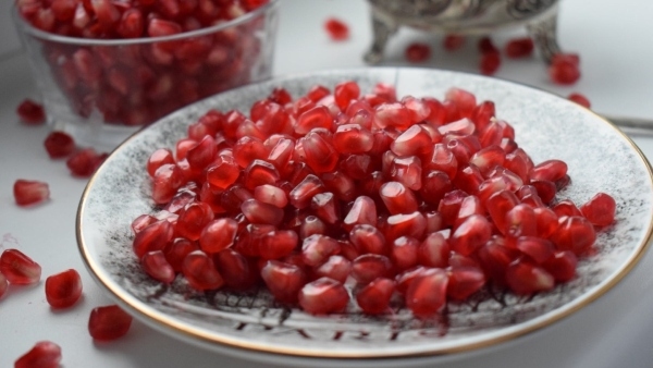 What Are The Benefits Of Pomegranate In Summer Days
