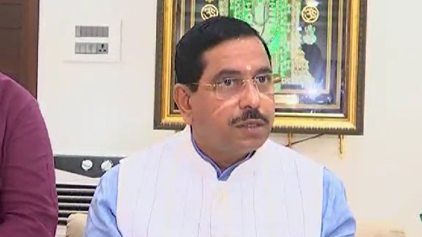 Pralhad Joshi Clarified Rumors of Lok Sabha Election 2024 BJP Ticket Distribution