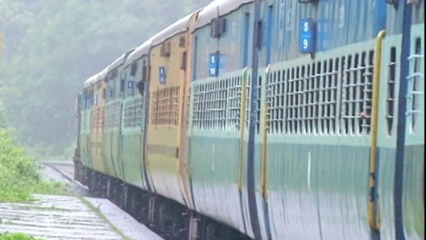 Rani Chennamma Express Extended Till Sangli