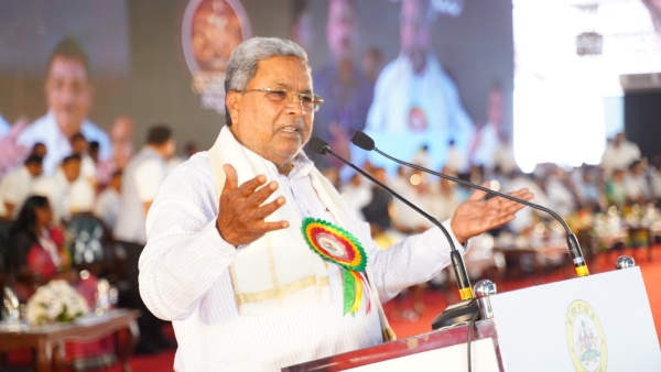  Siddaramaiah Accuses BJP of Offering ₹50 Crore per MLA in Karnataka