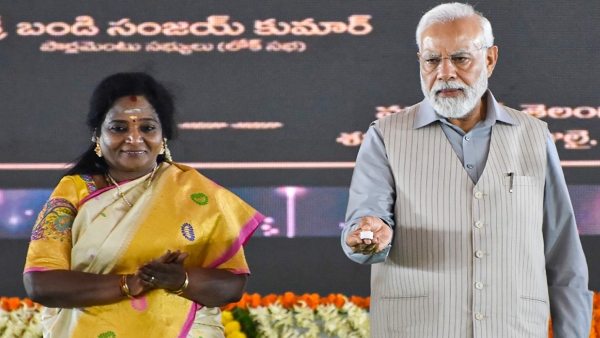 Former Telangana Governor Tamilisai Soundararajan Get BJP Ticket