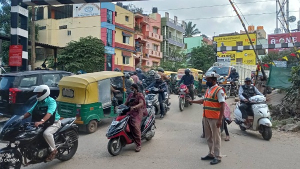 Hebbal Junction To Witness For Slow Moving Traffic