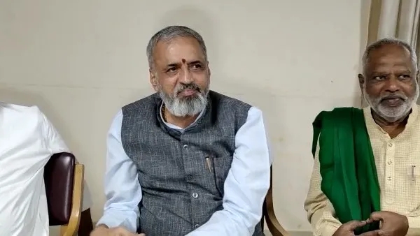 V Somanna said the reason why Ananth Kumar Hegde lost the BJP ticket