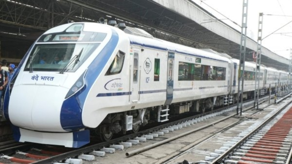 Vande Bharat Demand to serve only South Indian snacks in this route train