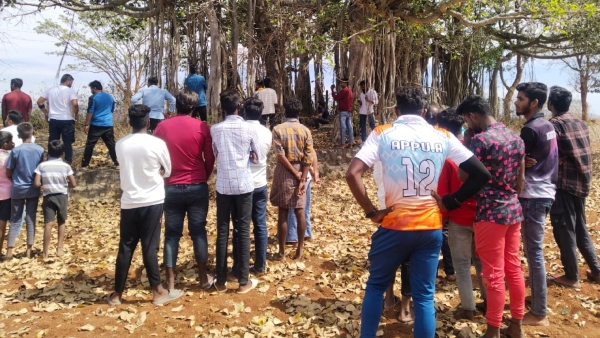 Yuva Rajkumar visit to Gajanur s house