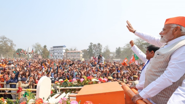 ABP News-CVoter Opinion Poll lNDA Predicted To Get 52 Votes In Uttar Pradesh