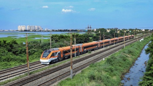 Vande Bharat Express Train Likely to Operate As Special Train between Bengaluru to Ernakulam