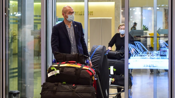 Bengaluru Airport Records Highest Passenger Traffic in Four Years 37 Million Travelers in FY 24