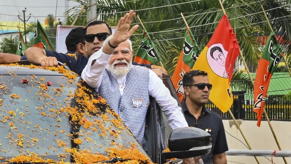 DailyHunt Poll Who Do People Like Who is ruling the central government