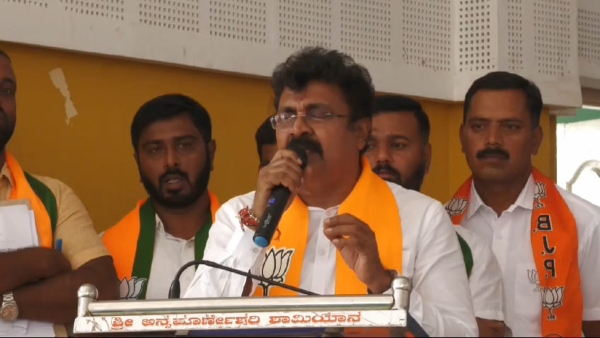 Chamarajanagar BJP candidate who attracted attention by sang Madappa s song during campaign