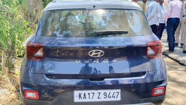 1 57 Crore Worth of Gold Jewelry Seized at Sattegala Checkpost