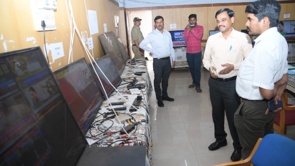 Lok sabha Election Campaign Star Campaigners Expenditure Rule