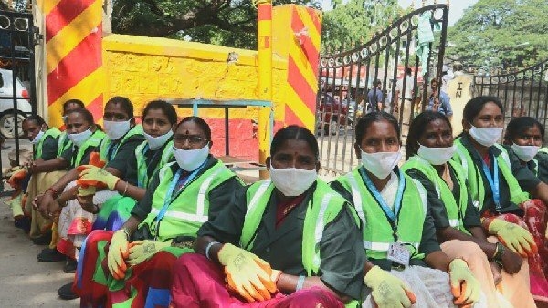Heat wave Pourakarmikas demand half day work hour with no pay reduction