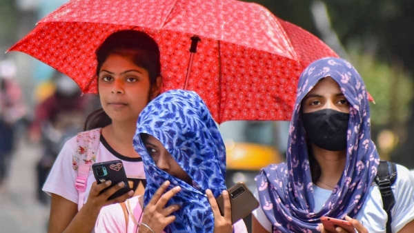 Heatwave warning for 8 districts of Maharashtra Chance of rain in Pune Heatwave warning for 8 districts of Maharashtra Chance of rain in Pune
