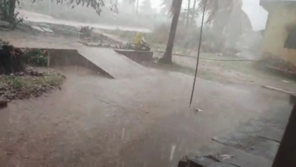 Heavy Rain Happening In Dharwad Mandya And Other District