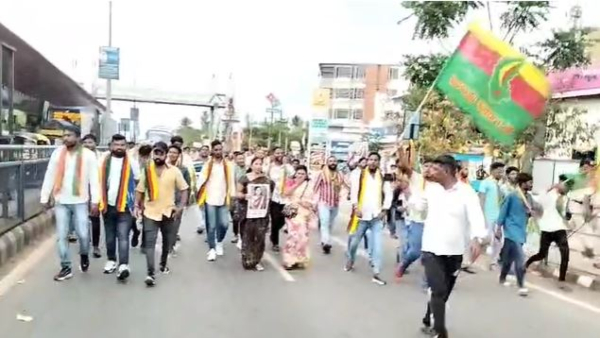 Neha Murder Protest by Many Associations Swamiji-Lakshmi Hebbalkar Visit Nirajan Hiremath House