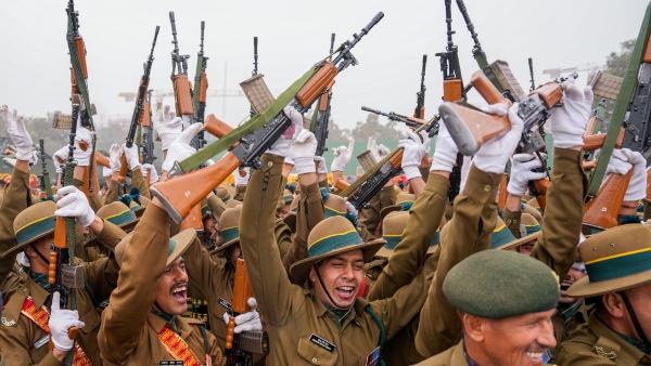 Indian Army Recruitment Become an army officer without examination get salary up to Rs 2 50 000