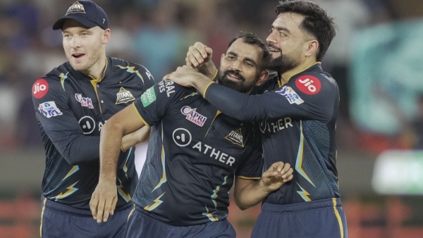 RCB s Mohammad Siraj Nears Unwanted Record for Most Sixes in IPL Powerplay