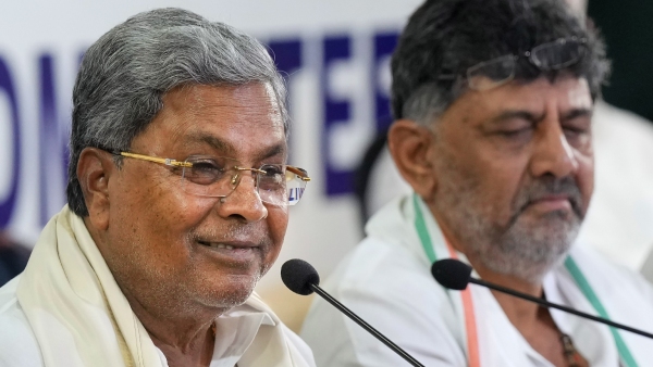 Lok Sabha Election Lambani leaders express their upset in front of Siddaramaiah DK Shivakumar
