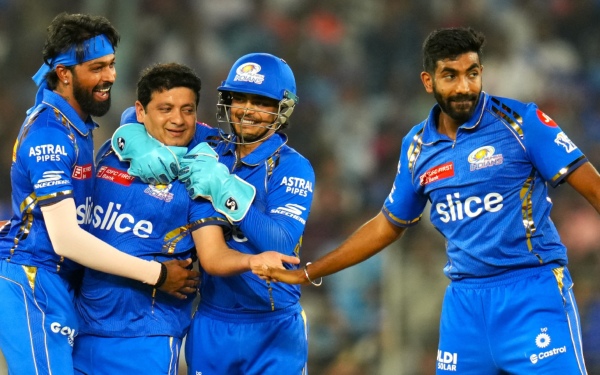 Hardik Pandya vs Rajasthan Royals amp amp Wankhede Roar MI Skipper s Dual Challenge in MI vs RR IPL Match