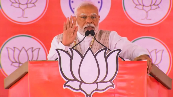 Uppinangady Groom in trouble for using PM Modi s name in his wedding card