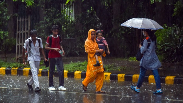 IMD Forecasts Significant Rain in Many Parts of India After 2 Days