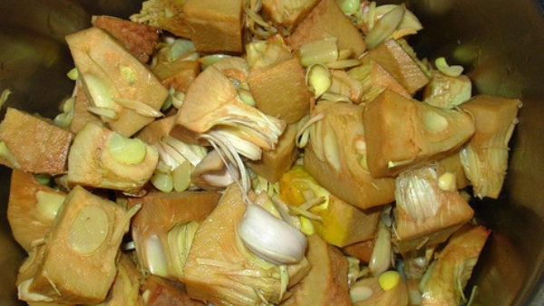 How To Make Raw Jackfruit Sambar Or Halasinakayi Huli Recipe