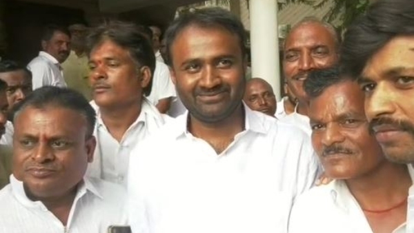 Lok sabha Poll Give Me A Chance To Work As A Public Servant Says Vinod Asuti