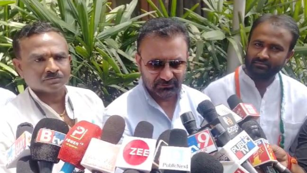 Congress Santosh Lad Reaction About Sri Dingaleshwara Swamiji Contest From Dharwad Congress Santosh Lad Reaction About Sri Dingaleshwara Swamiji Contest From Dharwad