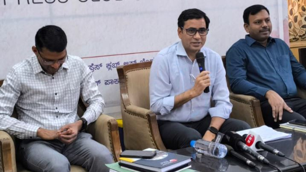 Not Violation in Senior Citizens Secret Voting Day Karnataka Election Commissioner