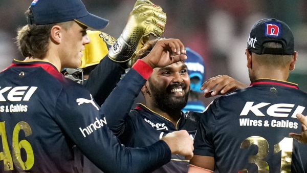 SRH IPL 2024 A Blow to the Bowling Department of the Sunrisers Team A Spin Bowler Out of the Tournament SRH IPL 2024 A Blow to the Bowling Department of the Sunrisers Team A Spin Bowler Out of the Tournament