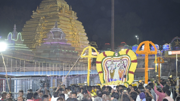 KKRTC and NWKRTC to give special bus service for Srisailam Mallikarjuna pilgrims KKRTC and NWKRTC to give special bus service for Srisailam Mallikarjuna pilgrims