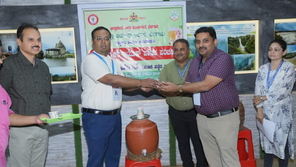 Tamarind Fruit Juice Know the benefits of Tamarind Fruit Juice Tamarind Fruit Juice Know the benefits of Tamarind Fruit Juice