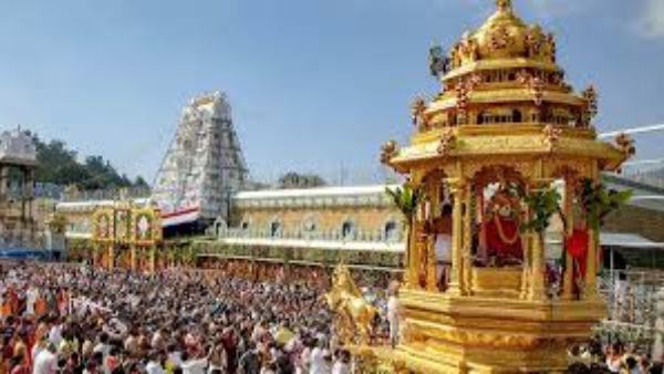Tirumala Restrictions on VIP darshan enforced- Unexpected income in 15 days