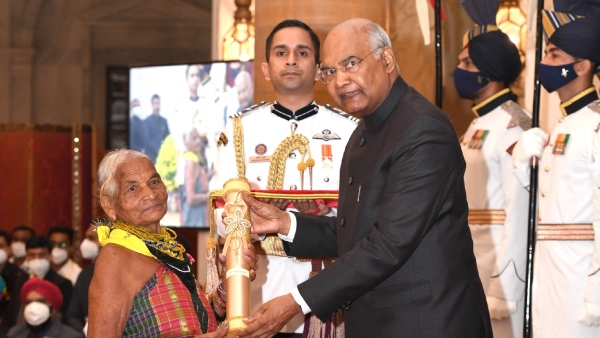 Padma shri tulsi gowdas admitted to hospital