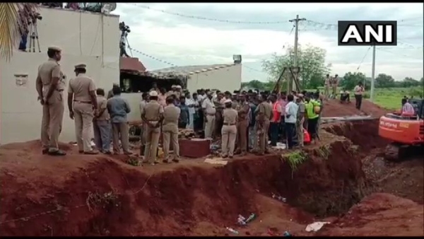2 Year old falls into borewell was successfully rescued in Karnataka s vijayapura