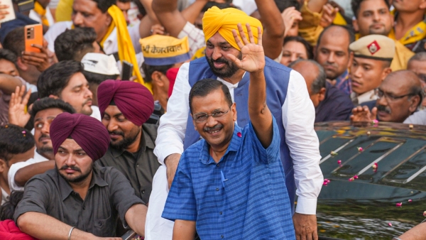 Lok Sabha Elections 2024 AAP chief Arvind Kejriwal makes 10 poll guarantees