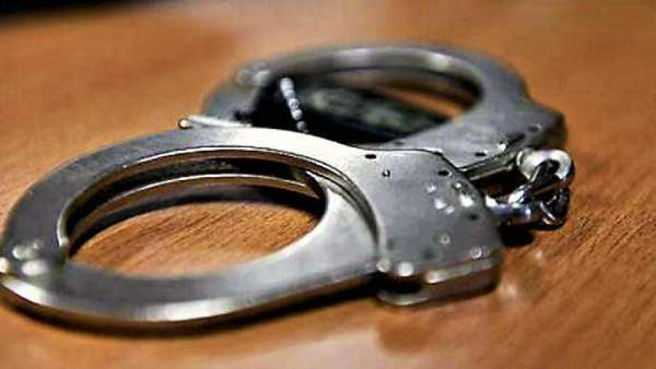 Karnataka woman sold to a man in Maharashtra for rs 1 lakh FIR against 3