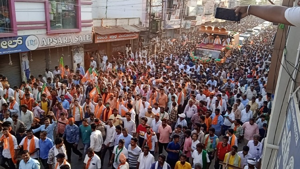 Haveri Lok Sabha Election Basavaraj Bommai Road Show With Amit Shah in Ranebennur