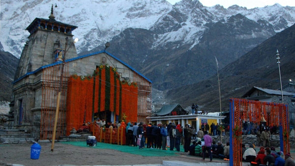 Chardham Yatra 2024 Chardham Yatra interrupted by rain Badrinath-Rishikesh highway closed Chardham Yatra 2024 Chardham Yatra interrupted by rain Badrinath-Rishikesh highway closed