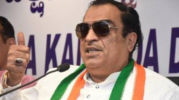 Removal of JDS president controversy HC ordered notice to HDD HDK Removal of JDS president controversy HC ordered notice to HDD HDK