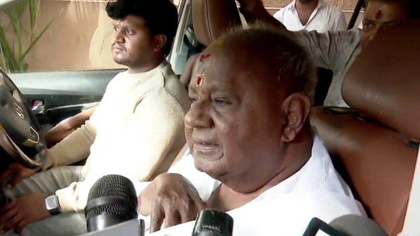 Former PM H D Devegowda First Reaction About Hassan Obscene Viral Video Case