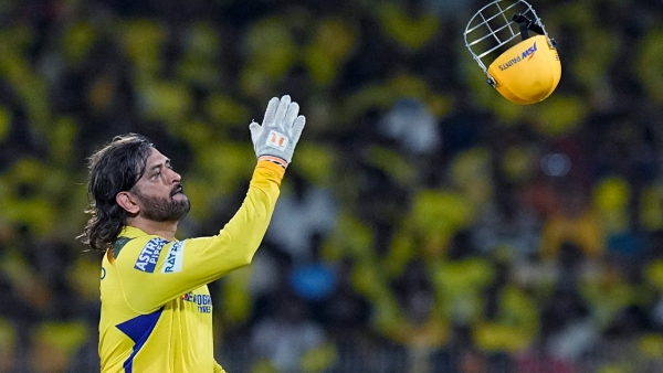 Michael Hussey Intervenes in MS Dhoni s Retirement Plan He Enjoys Adding a Bit of Drama