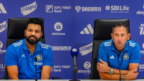 Rohit Sharma and Ajit Agarkar s Alleged Disagreement Over Hardik Pandya s T20 WC Selection