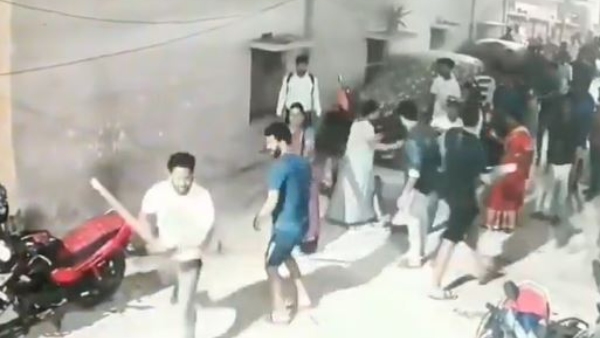 Viral Video Hyderabad Family and Pet Husky Attacked by Her Neighbor