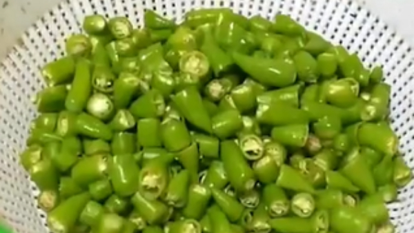 How To Make Green Chilli Halwa Video Viral In Social Media